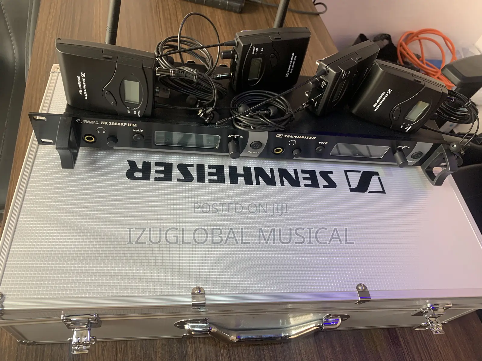 Sennheiser in-Ear Monitor Sr2050xp-Iem 4channel Wireless Inear Microp