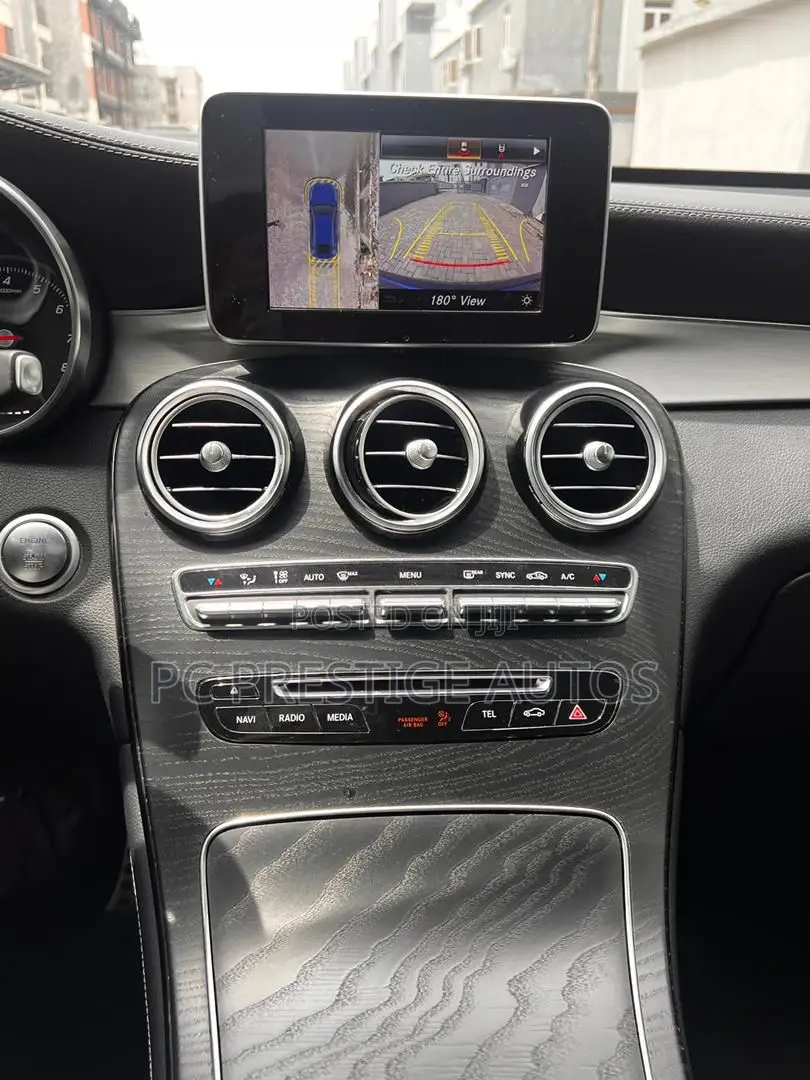 Mercedes-Benz GLC-Class 2019 Blue