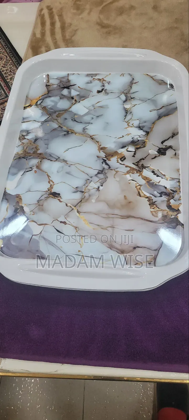 Tray . Very Nice and Strong Tray.