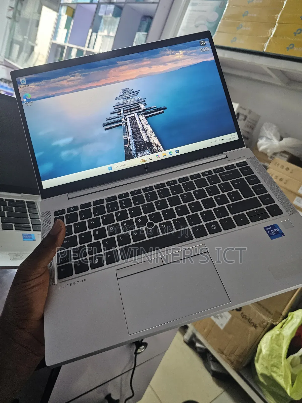 Laptop HP EliteBook 840 G8 8GB Intel Core i7 SSD 256GB