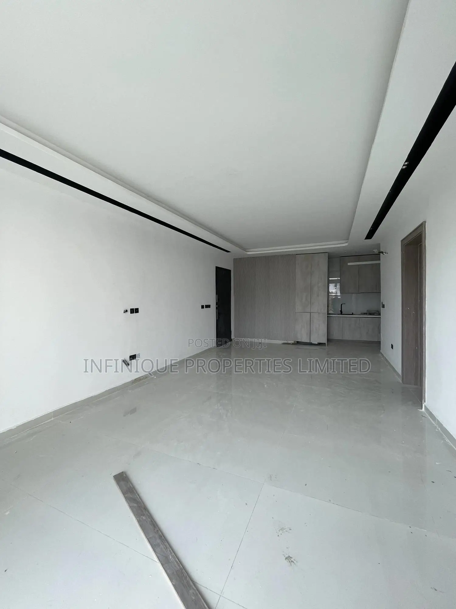 2bdrm Apartment in Lekki Phase 1 for sale