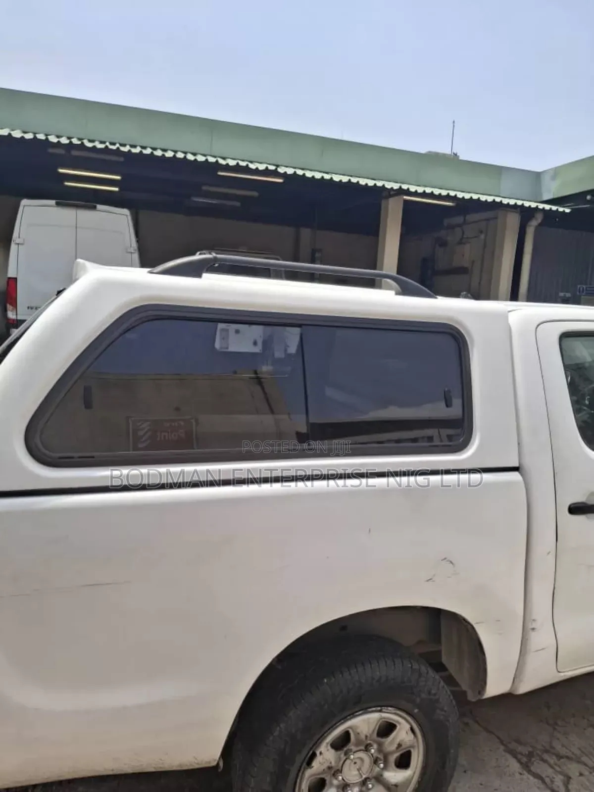 Carriboi Boot Cover for Toyota Hilux, £ *%/