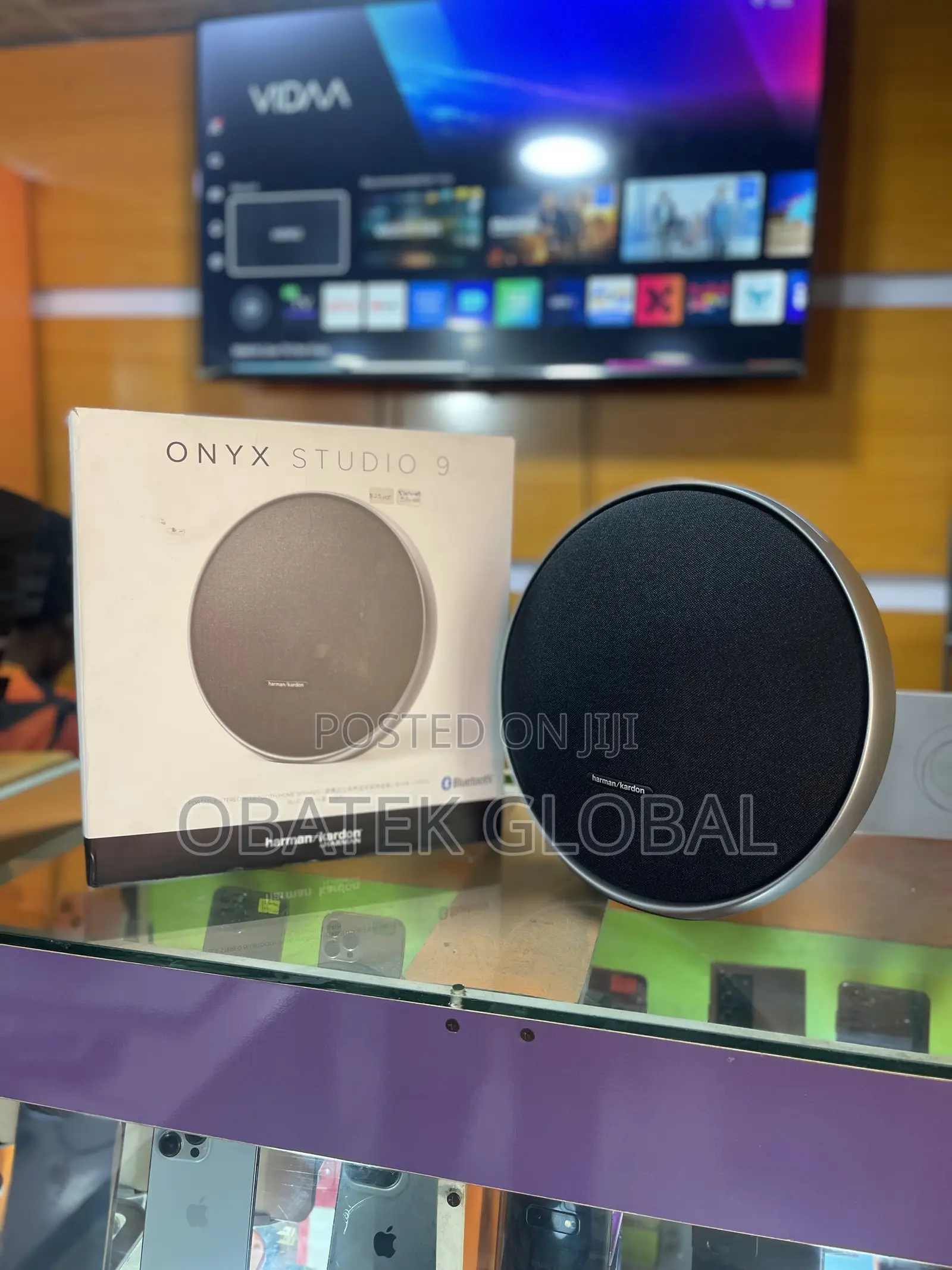 Onyx Studio 9 Speaker