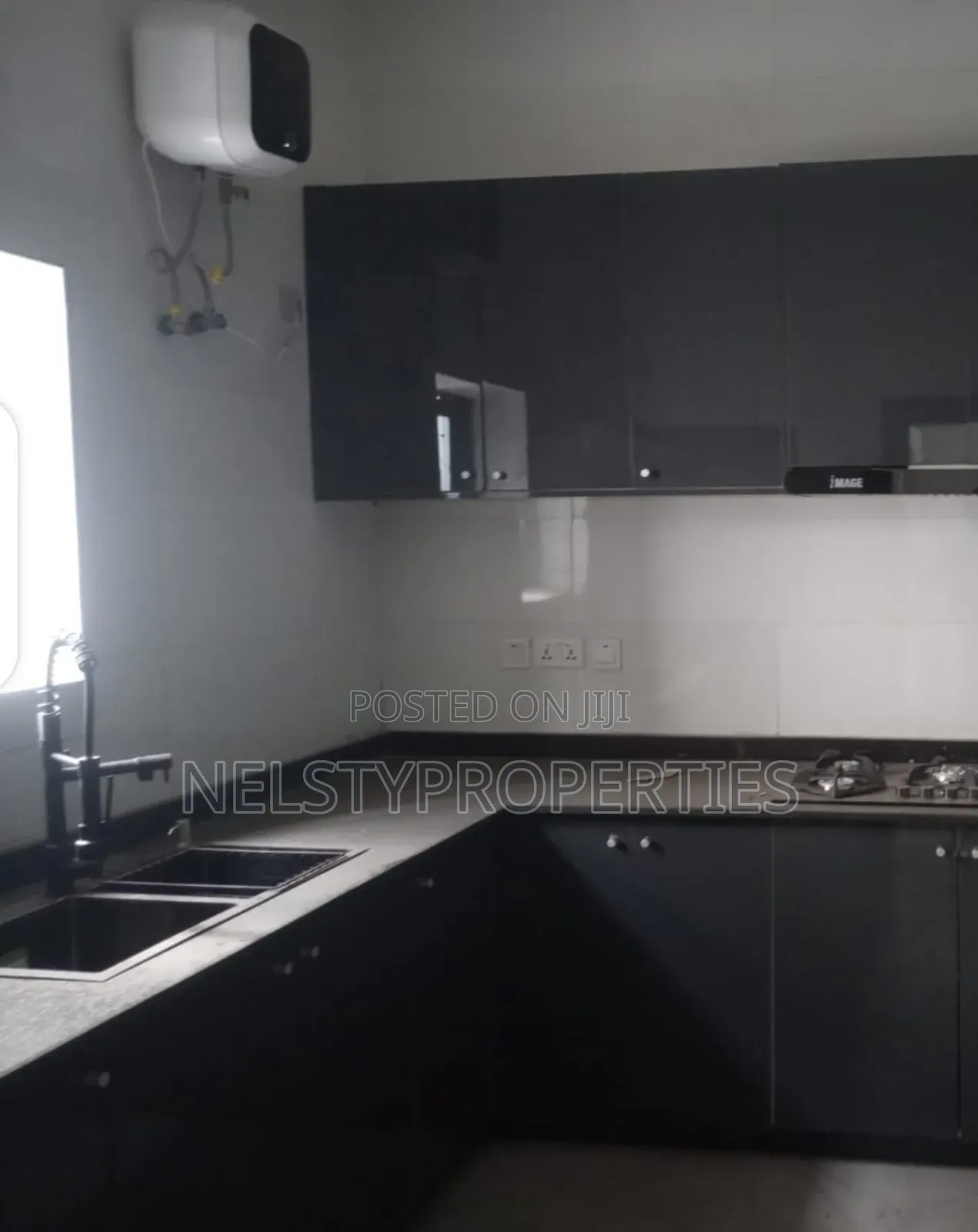 4bdrm Duplex in Arab Road Kubwa for sale