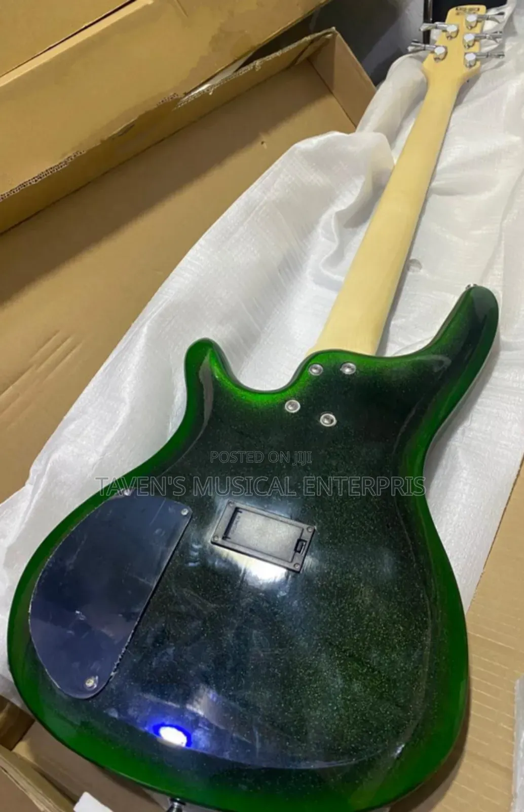 Ibanez Soundgear Electric Bass Guitar