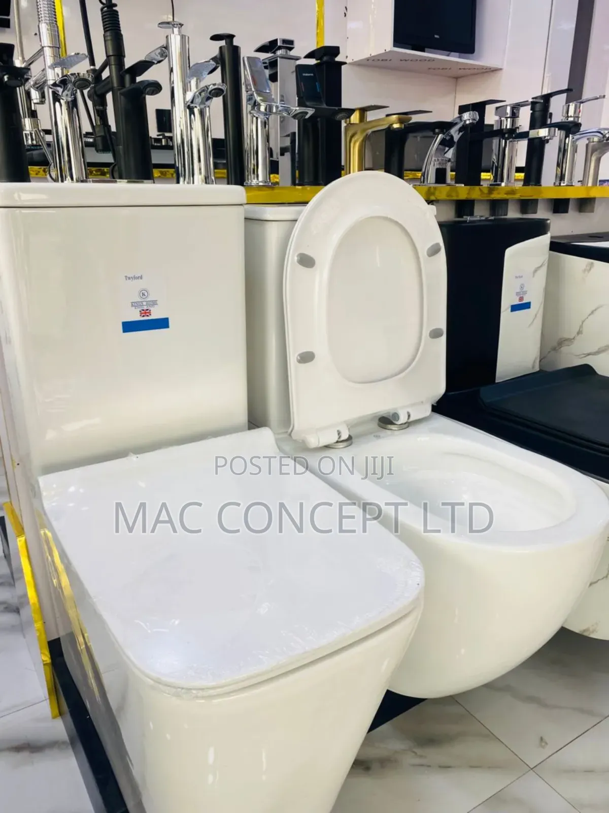 White Big Square and Big Round (Wc Foreign)