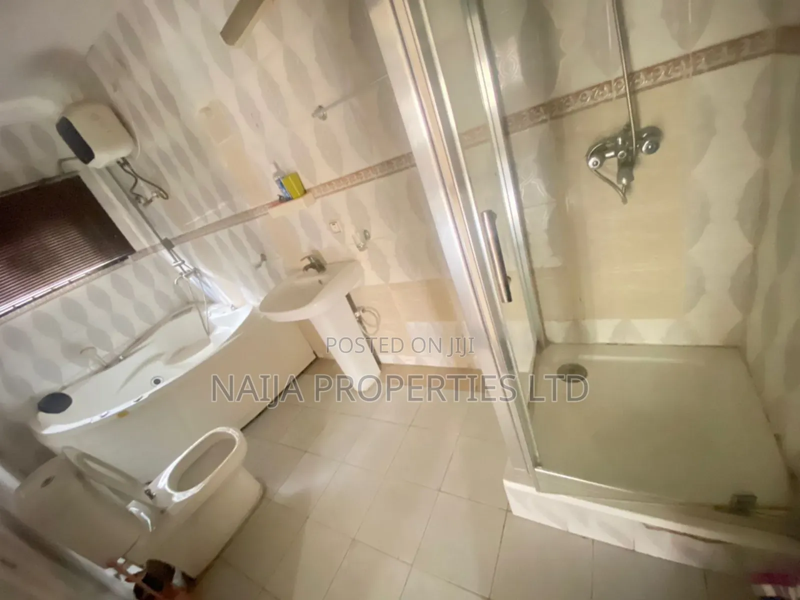 4bdrm Duplex in Ikota Villa, Lekki for sale