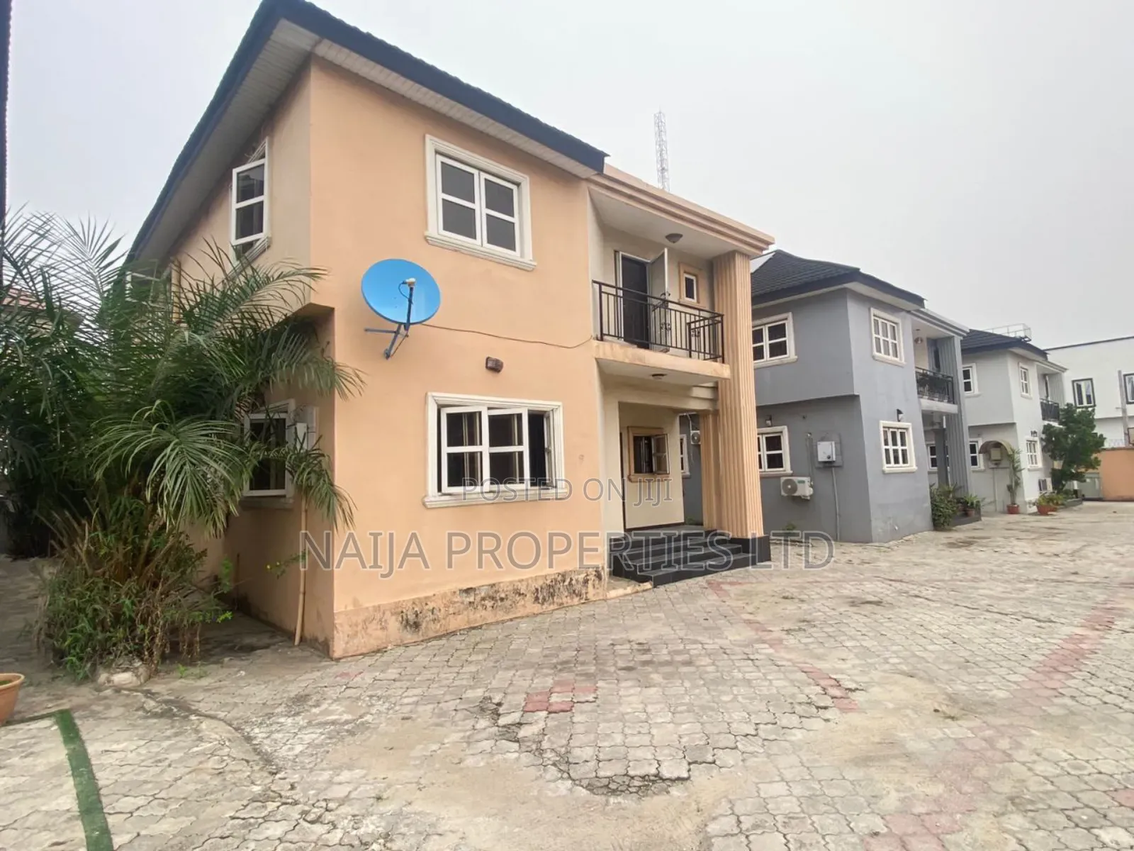 4bdrm Duplex in Ikota Villa, Lekki for sale