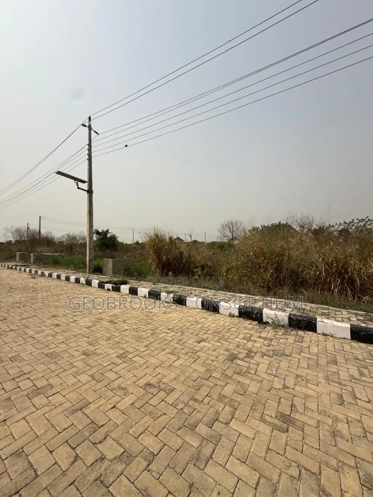 647sqm Premium Dry Land (Facing Tarred Estate Road) at Alao Akala Gra.