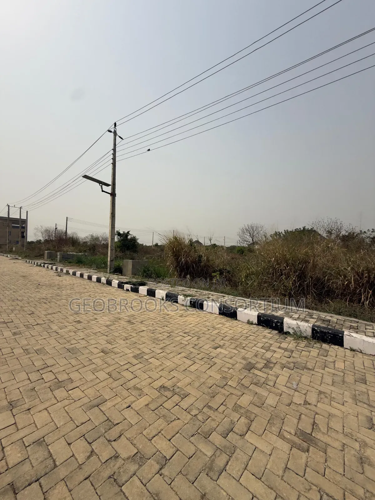 647sqm Premium Dry Land (Facing Tarred Estate Road) at Alao Akala Gra.