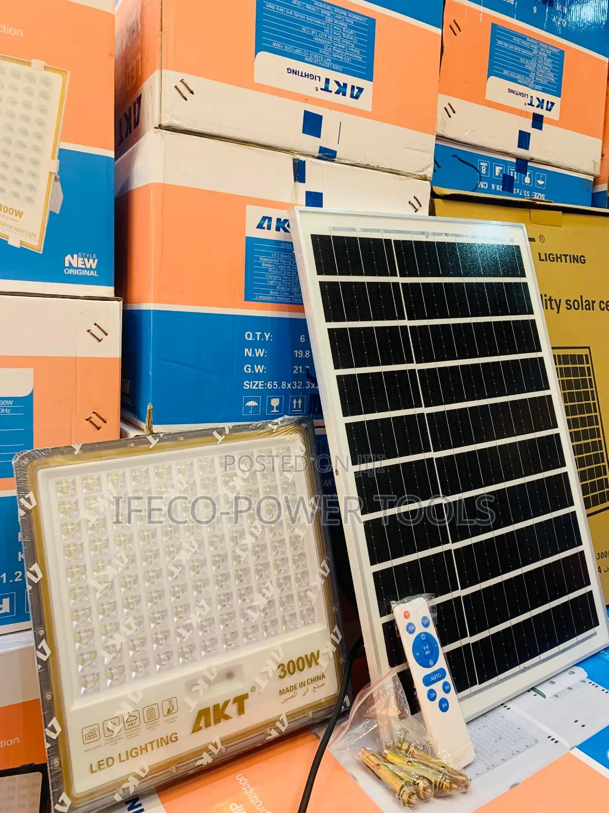 Akt 300w Led Solar Flood Light With a Separate Solar Panel and Remote