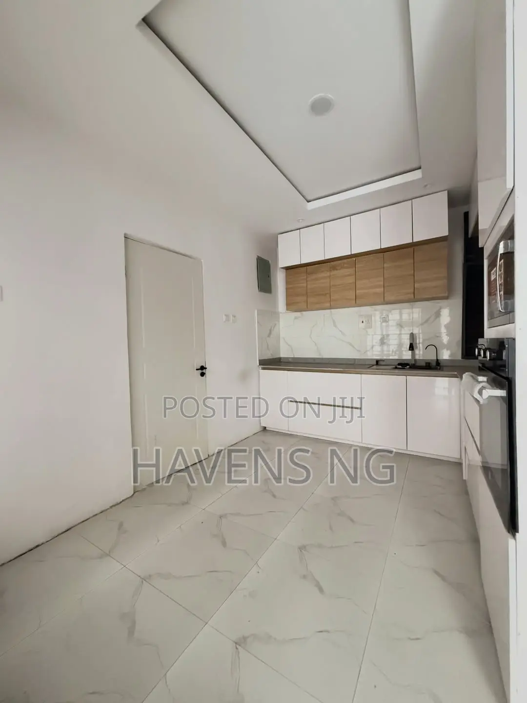 4bdrm Duplex in Ologolo for sale