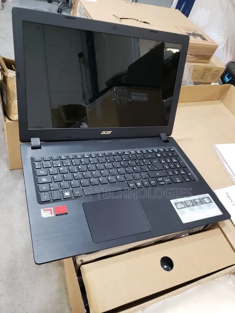 New Laptop Acer TravelMate Spin B1 16GB Intel Core i7 SSD 512GB