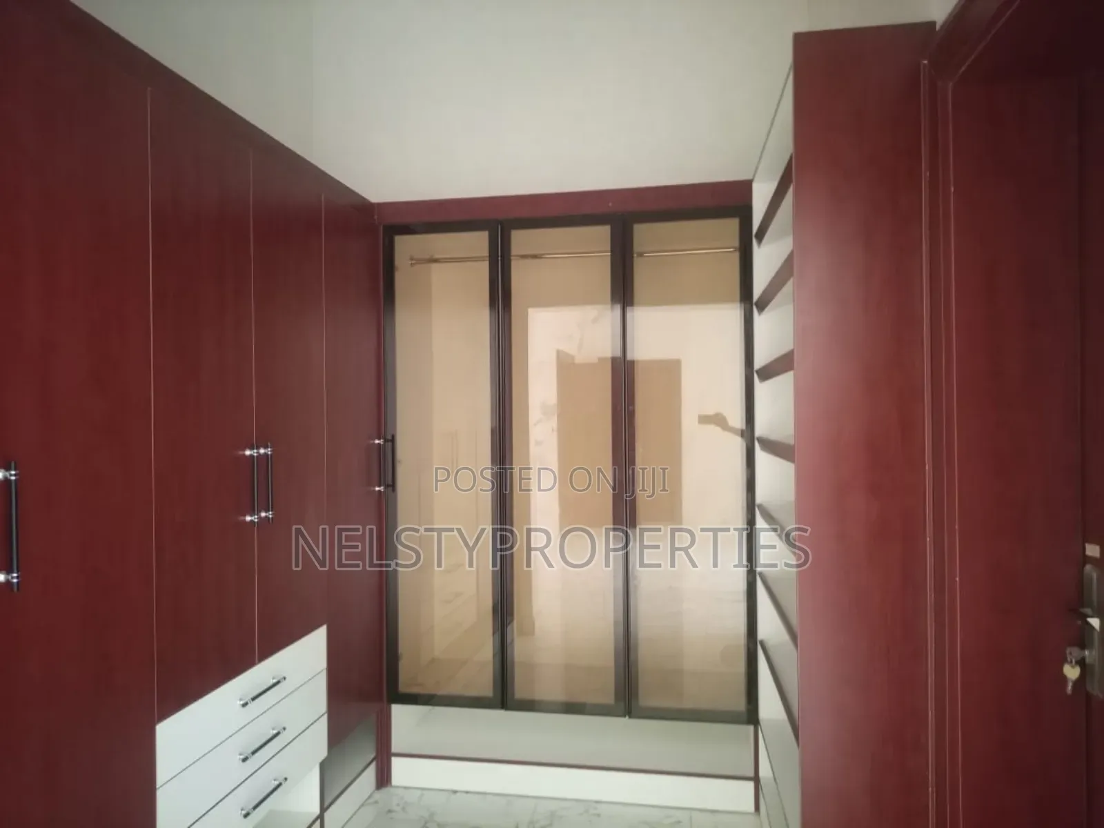 6bdrm Duplex in Efab Metropolis, Gwarinpa for sale