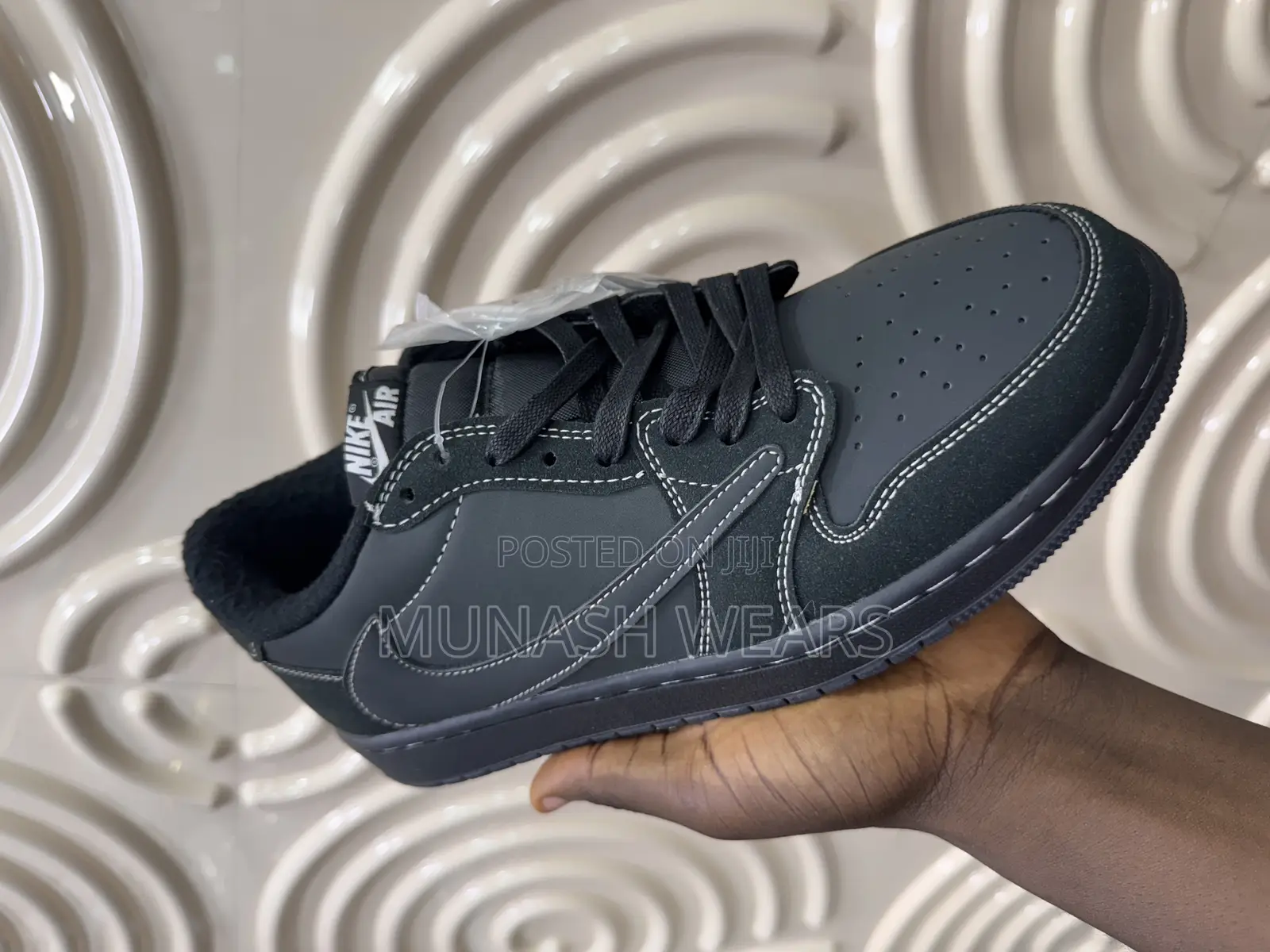 Classic Nike Sneakers For Men 40-46 Available