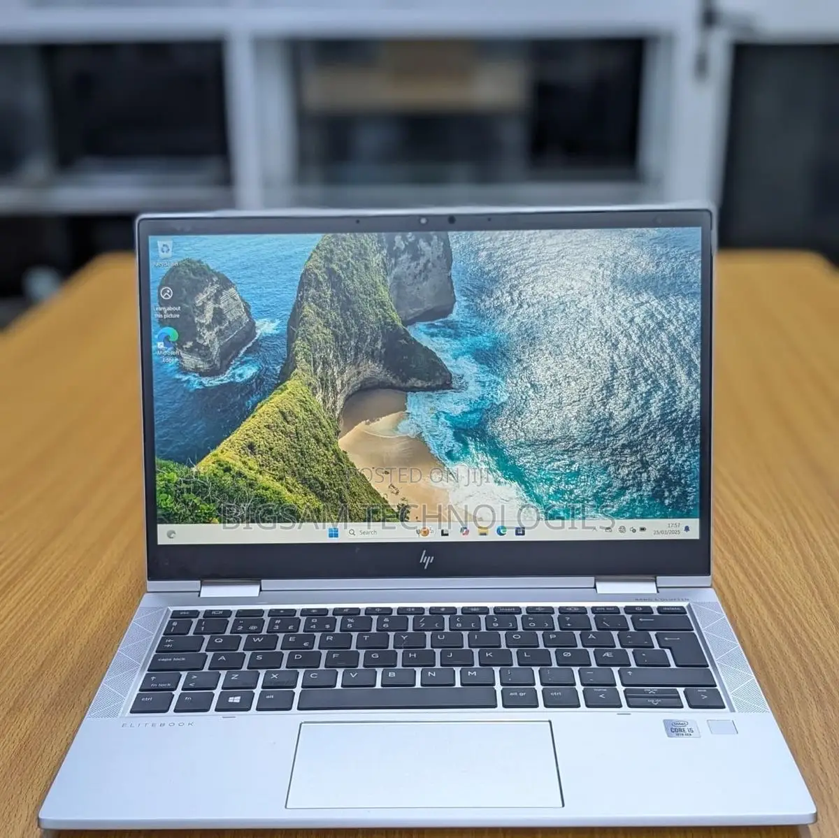 New Laptop HP Chromebook X360 11 16GB Intel Core i7 SSD 512GB