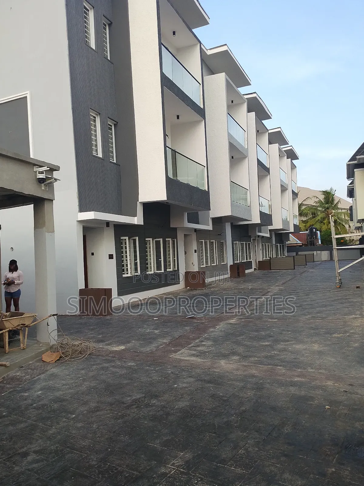 4bdrm Duplex in Ogunfayo, Awoyaya for sale