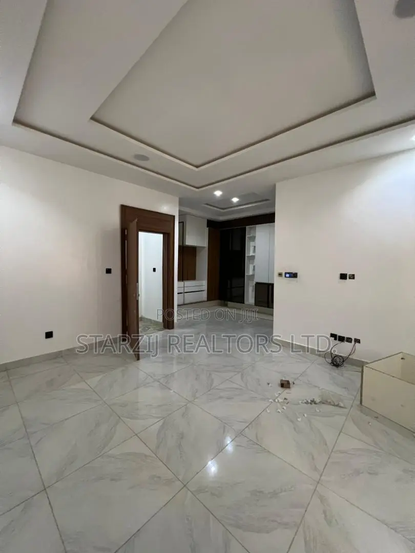 4bdrm Duplex in Jahi for sale