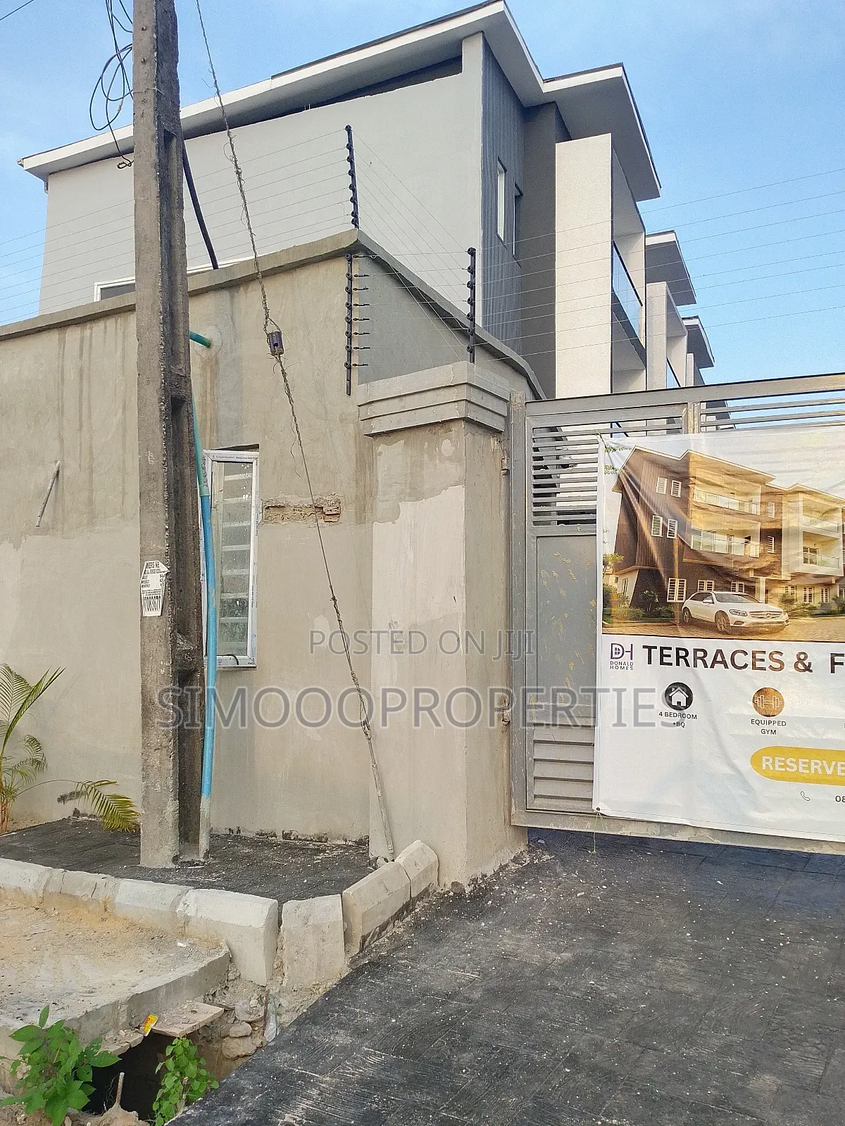 4bdrm Duplex in Ogunfayo, Awoyaya for sale