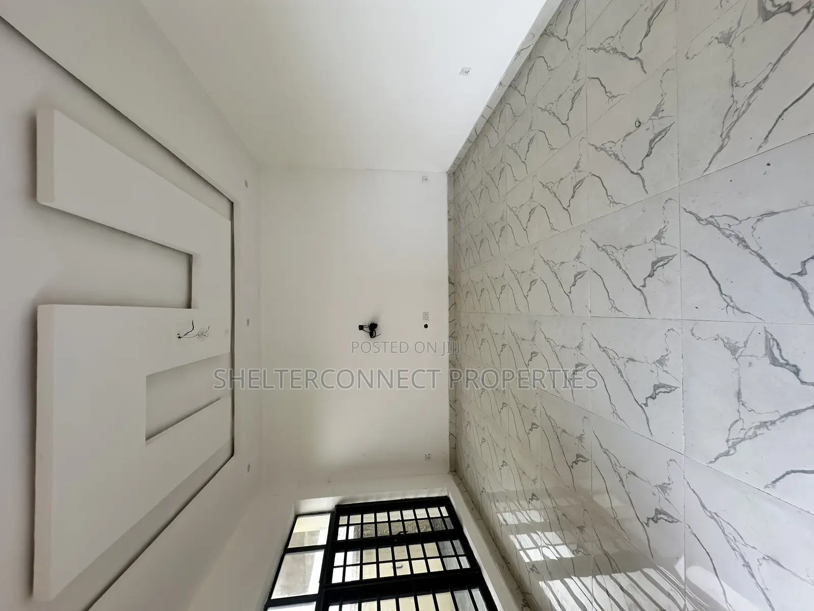 2bdrm Apartment in Ajah for sale