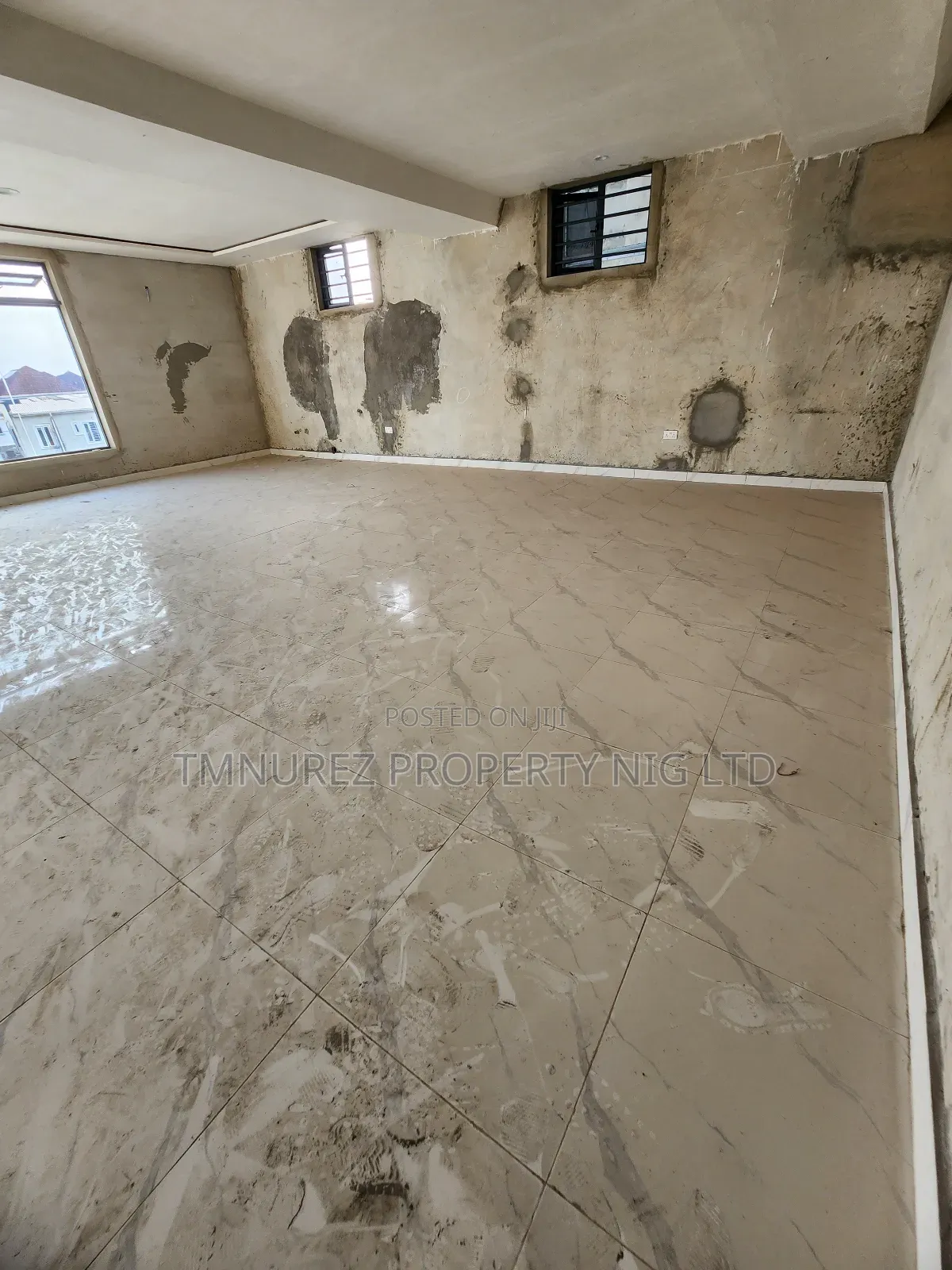 Shop New Built for Rent Orchild Road Lekki