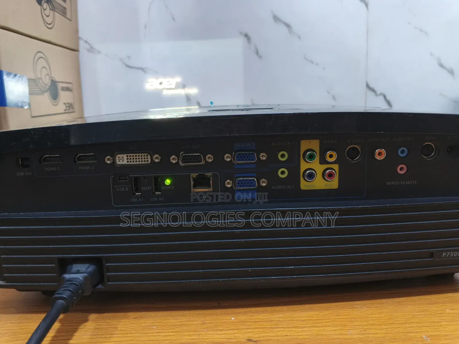 Acer P7500 4000 Lumens Dlp Projector