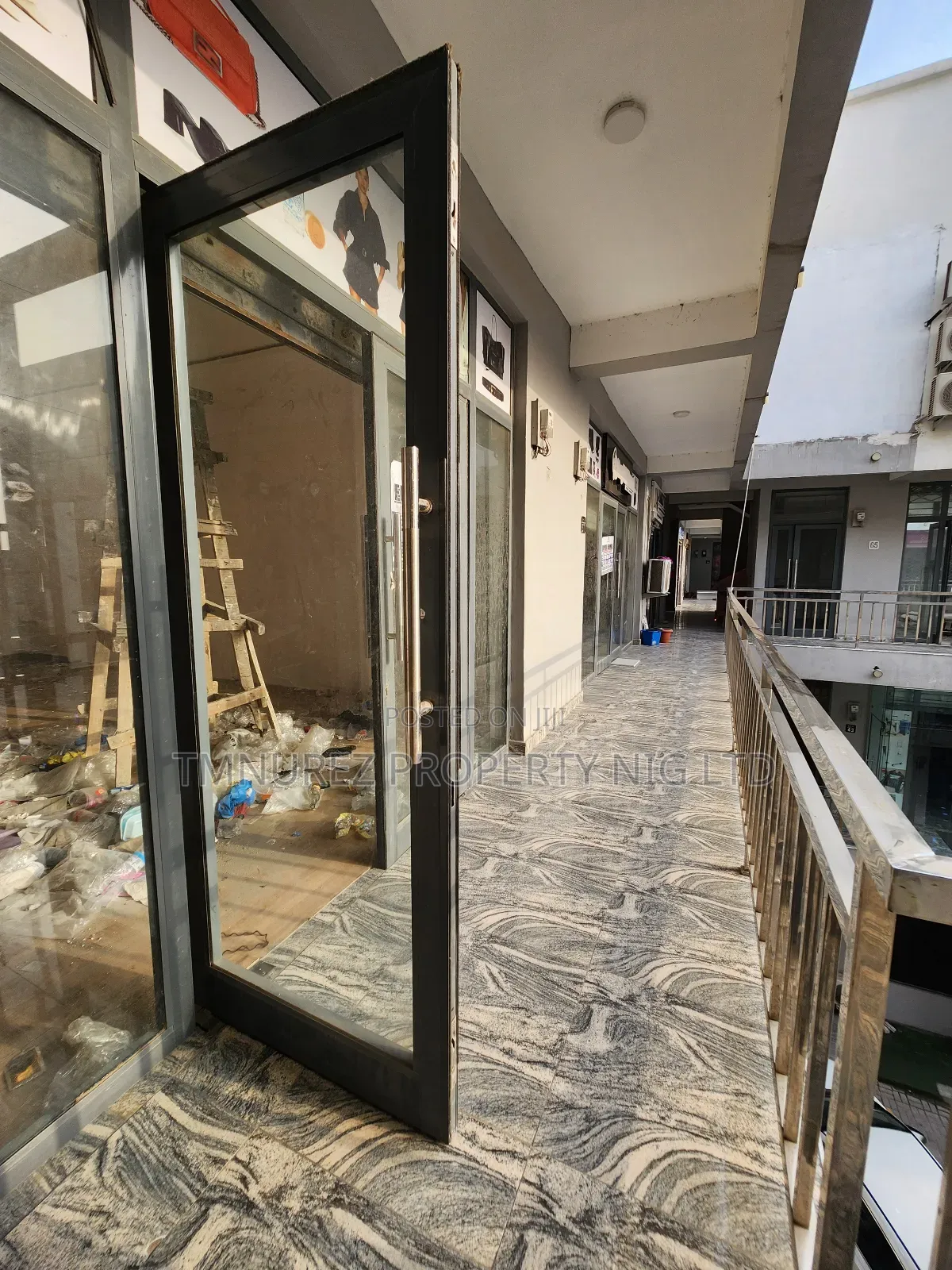 Shop for Rent at Orchild Road Very Good Price
