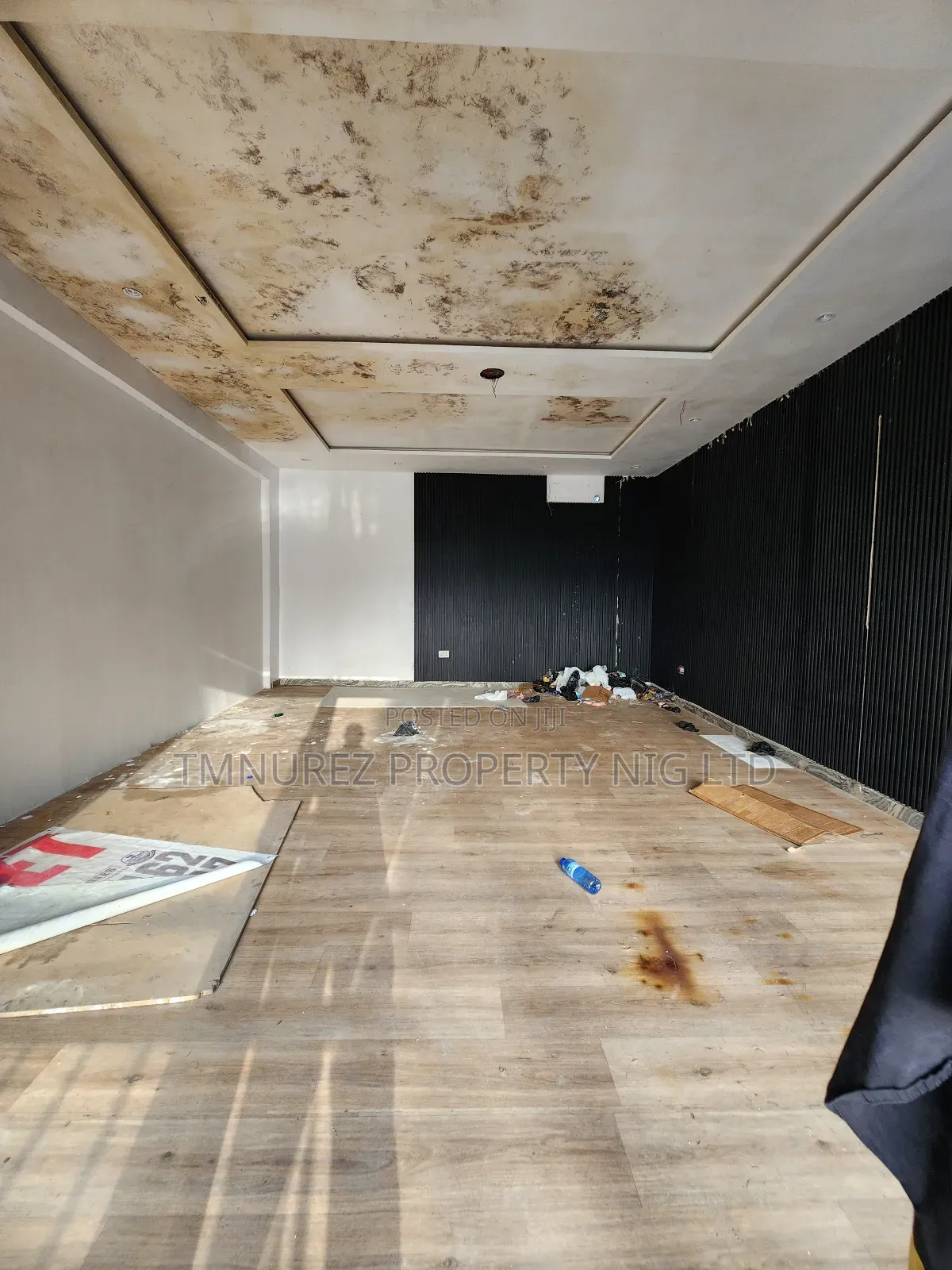 Shop for Rent at Orchild Road Very Good Price