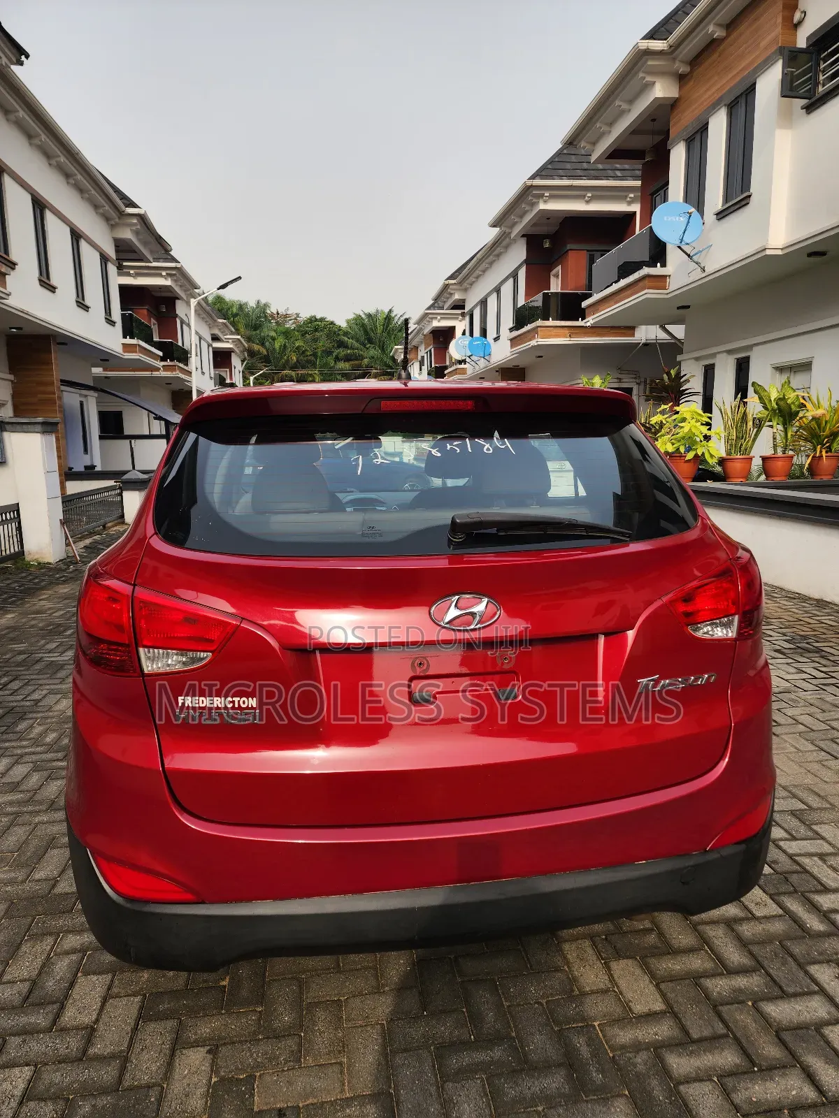 Hyundai Tucson 2011 Red