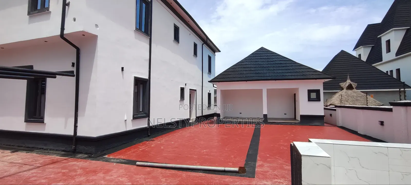 5bdrm Duplex in Efab Metropolis, Gwarinpa for sale