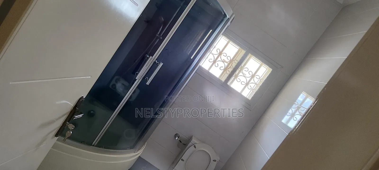 5bdrm Duplex in Efab Metropolis, Gwarinpa for sale