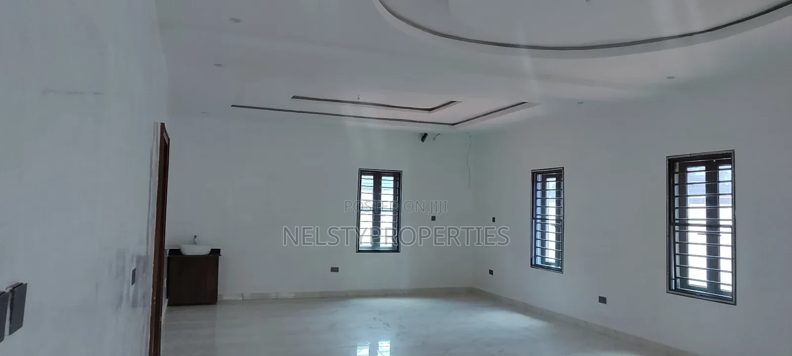 5bdrm Duplex in Efab Metropolis, Gwarinpa for sale