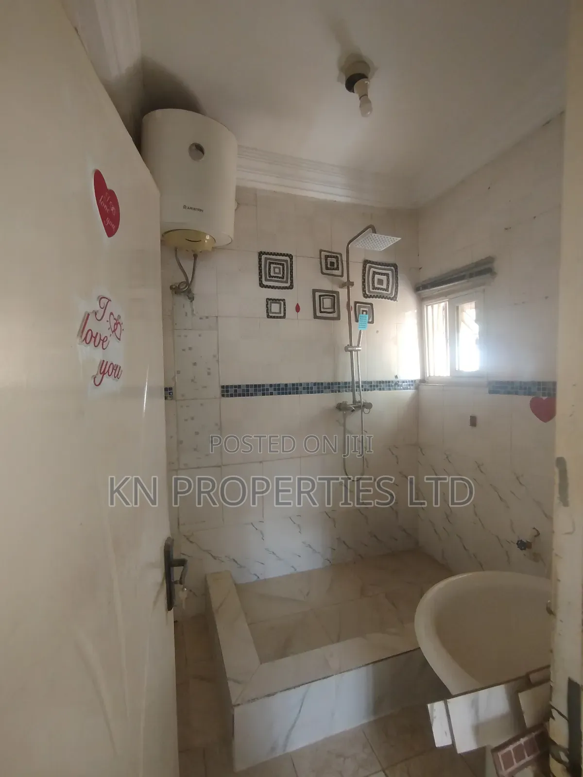 3bdrm Block of Flats in Mabushi for rent