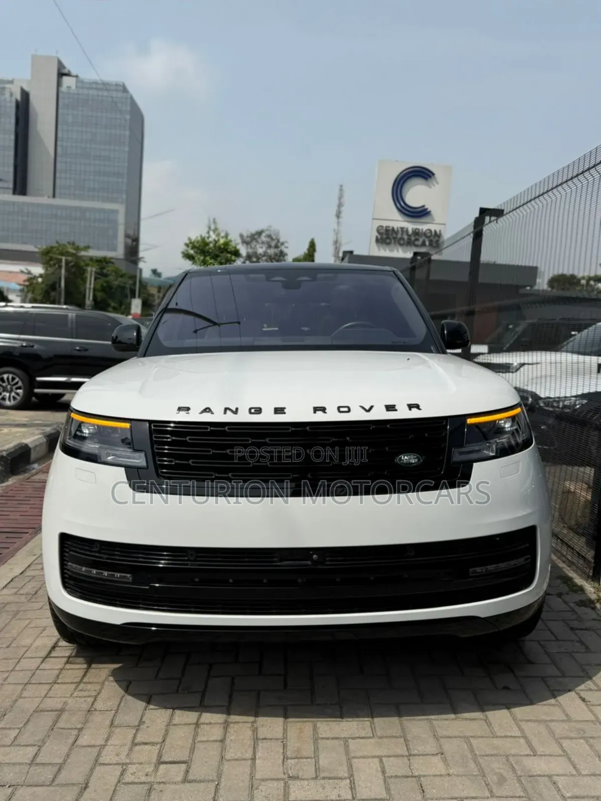 Land Rover Range Rover Vogue 2023 White