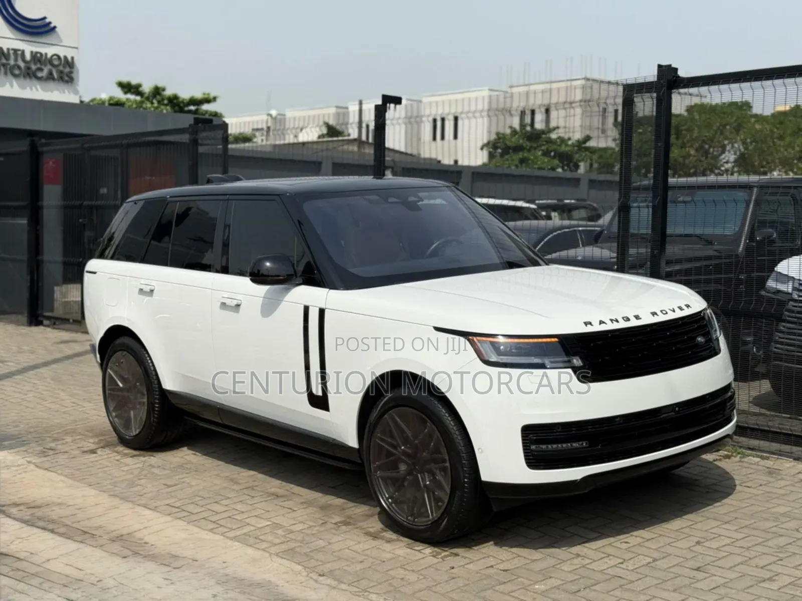 Land Rover Range Rover Vogue 2023 White
