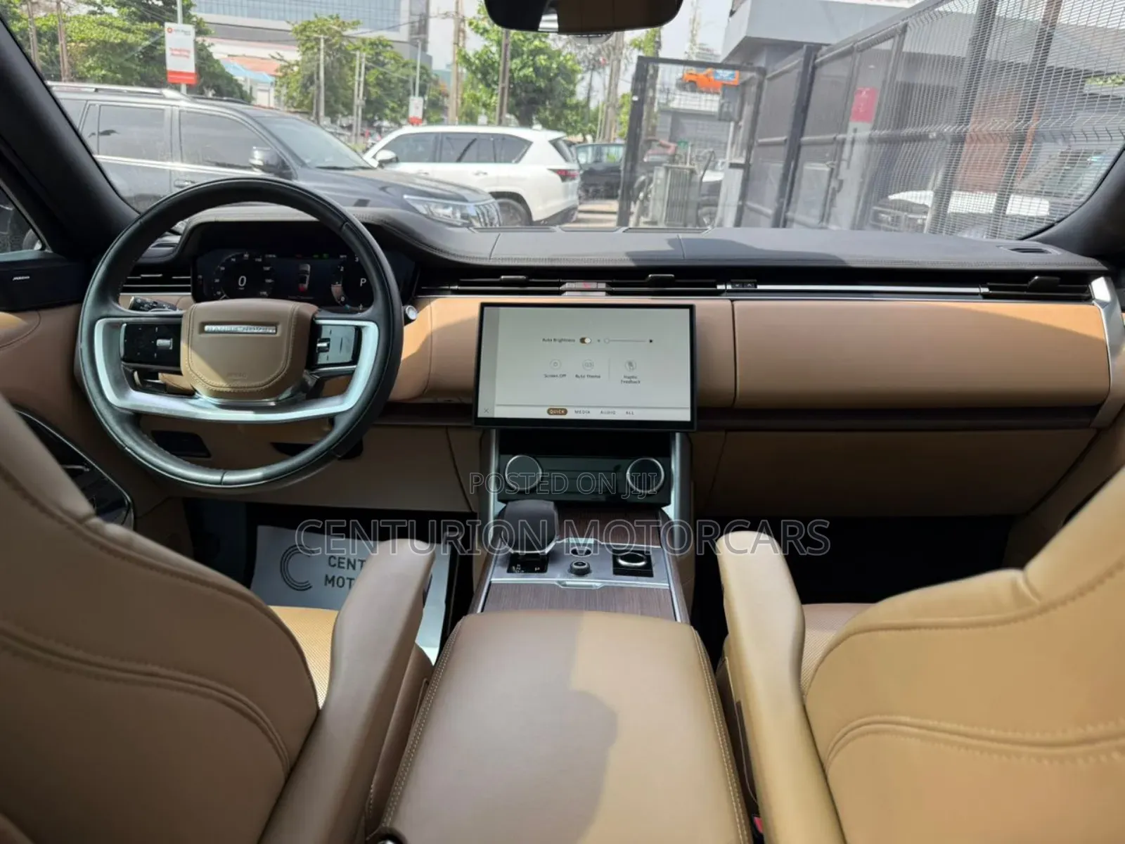 Land Rover Range Rover Vogue 2023 White