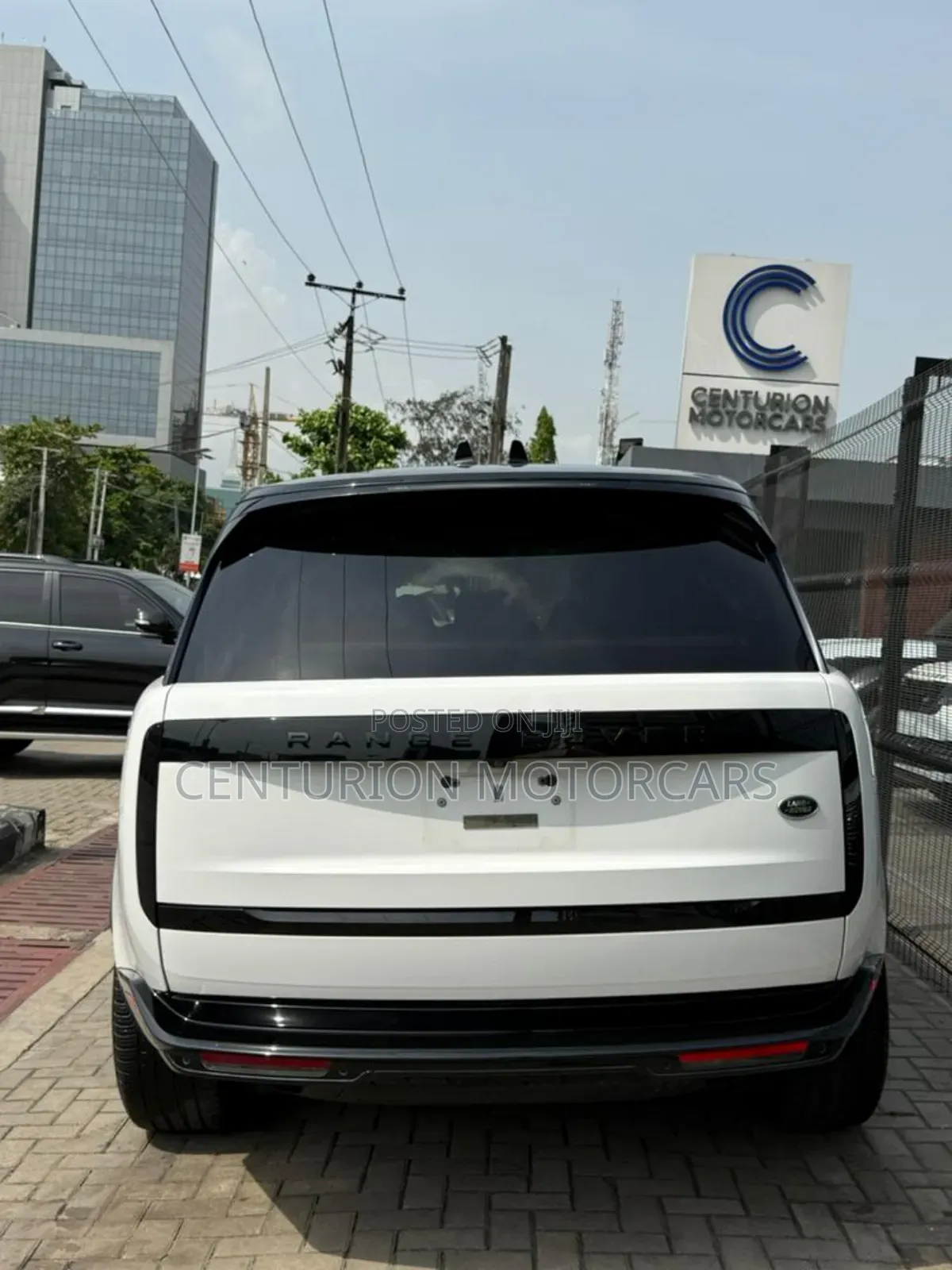 Land Rover Range Rover Vogue 2023 White