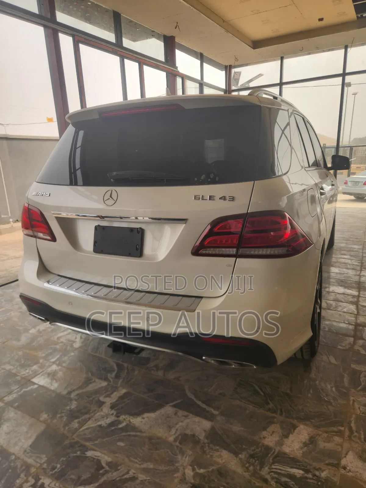 Mercedes-Benz GLE-Class 2017 White