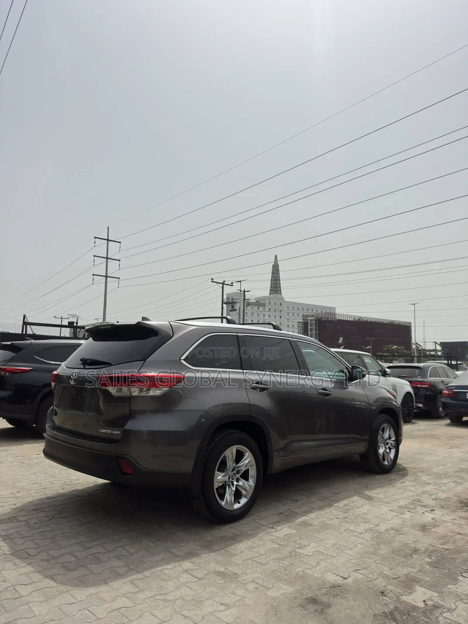 Toyota Highlander Limited V6 4x4 (3.5L 6cyl 6A) 2016 Gray