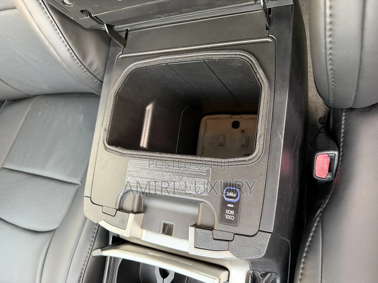 Toyota Land Cruiser 4.0 V6 GXR 2018 Gray