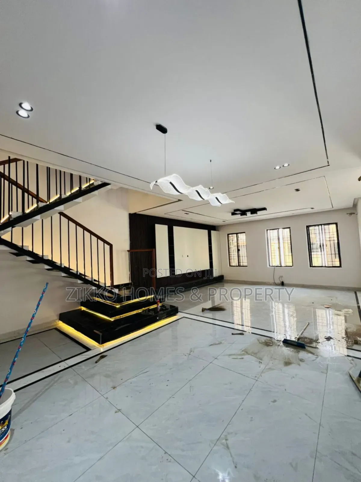 4bdrm Townhouse/Terrace in Ajah, Lekki for sale