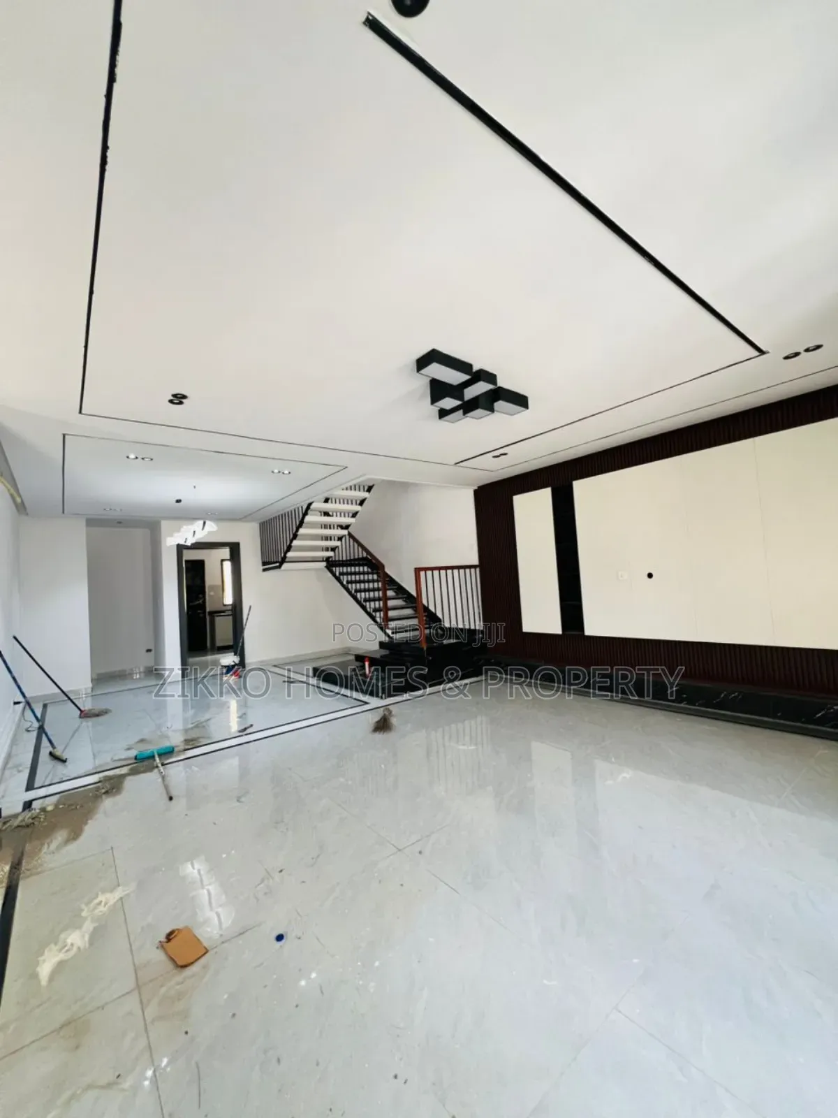 4bdrm Townhouse/Terrace in Ajah, Lekki for sale