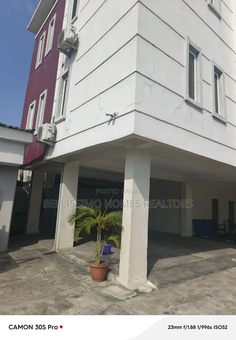 2bedroom Flat and 1bedroom Flat