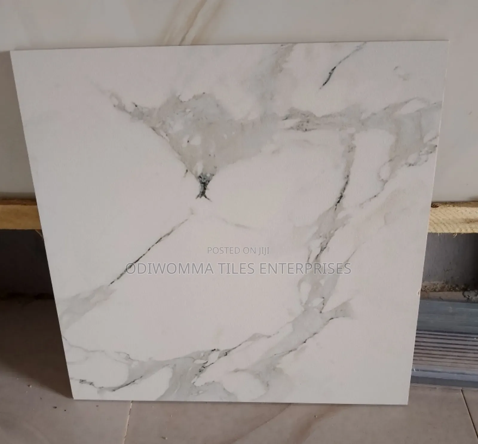 Blanco Fuino CDK Tiles 40×40