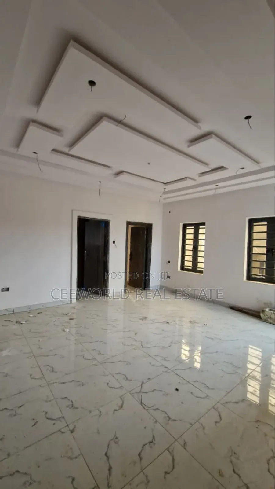 3bdrm Apartment in Kolapo Ishola Gra, Akobo for Sale