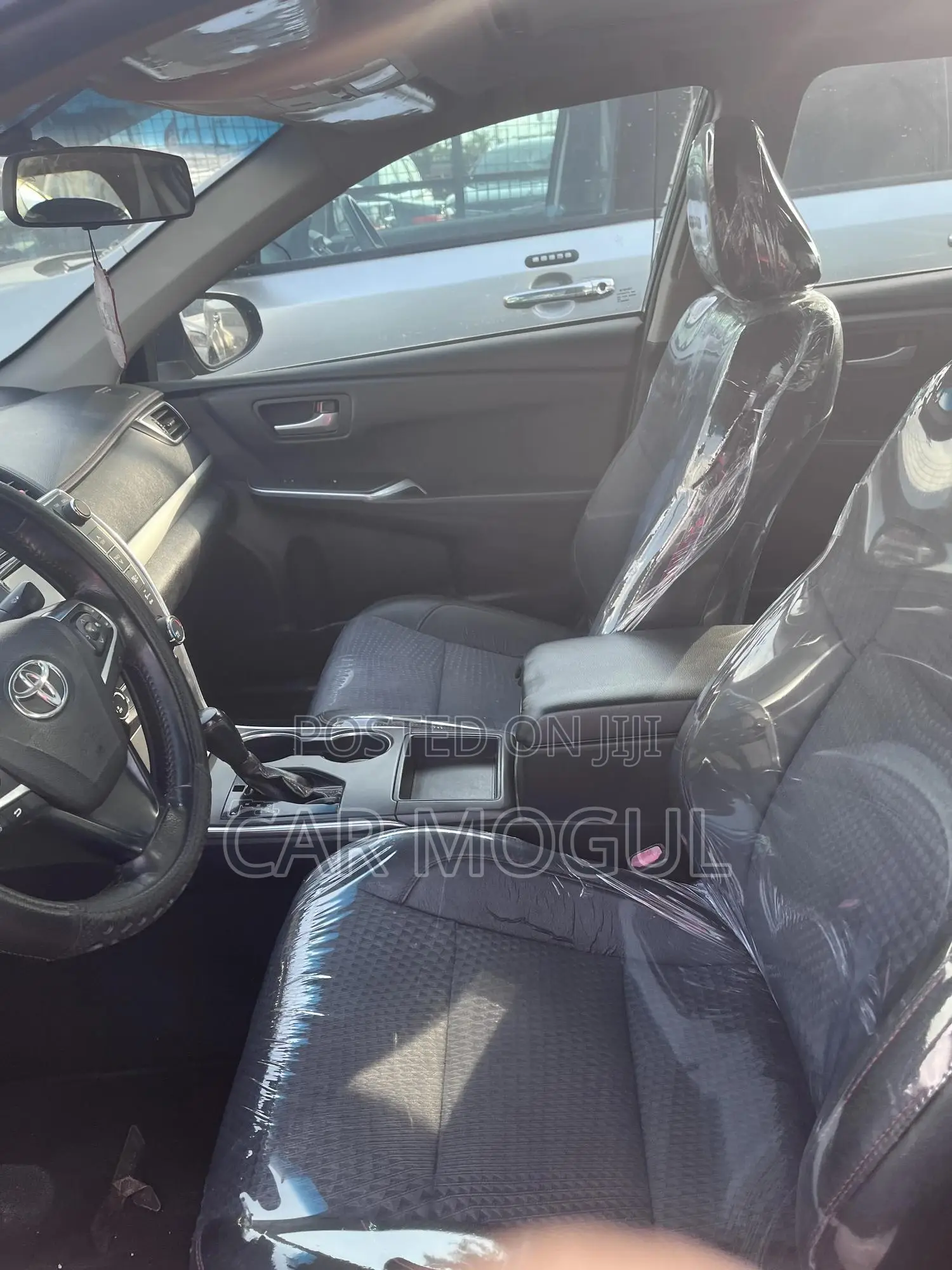 Toyota Camry SE 4dr Sedan (2.5L 4cyl 6A) 2015 Black