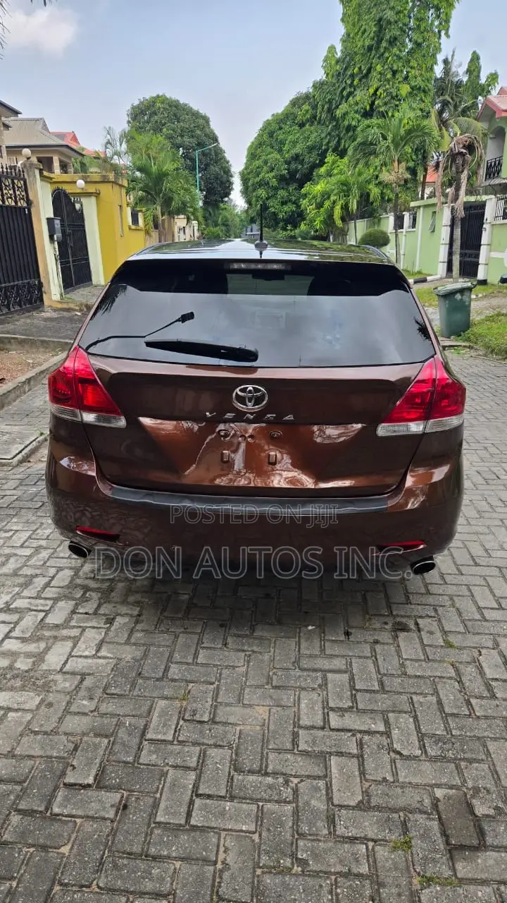 Toyota Venza 2016 Brown