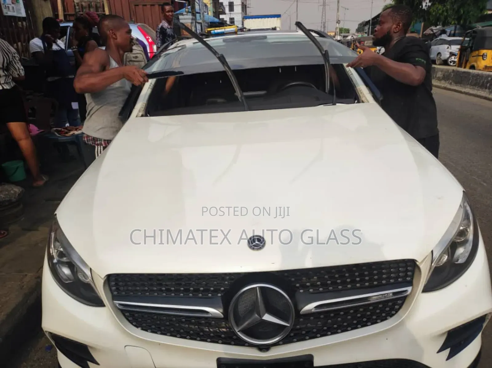 Glc300 2016 Windscreen Glass Available