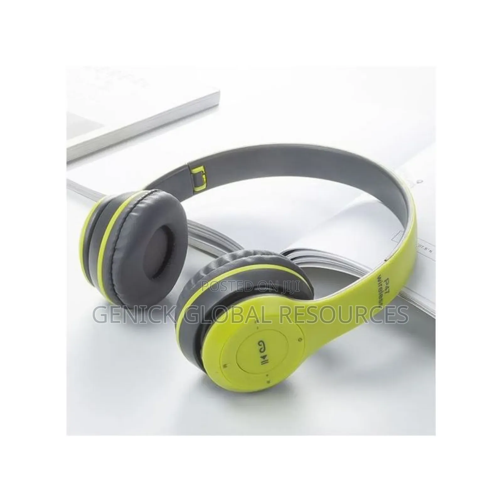 P47 Wireless Headphone With Memory Card Space