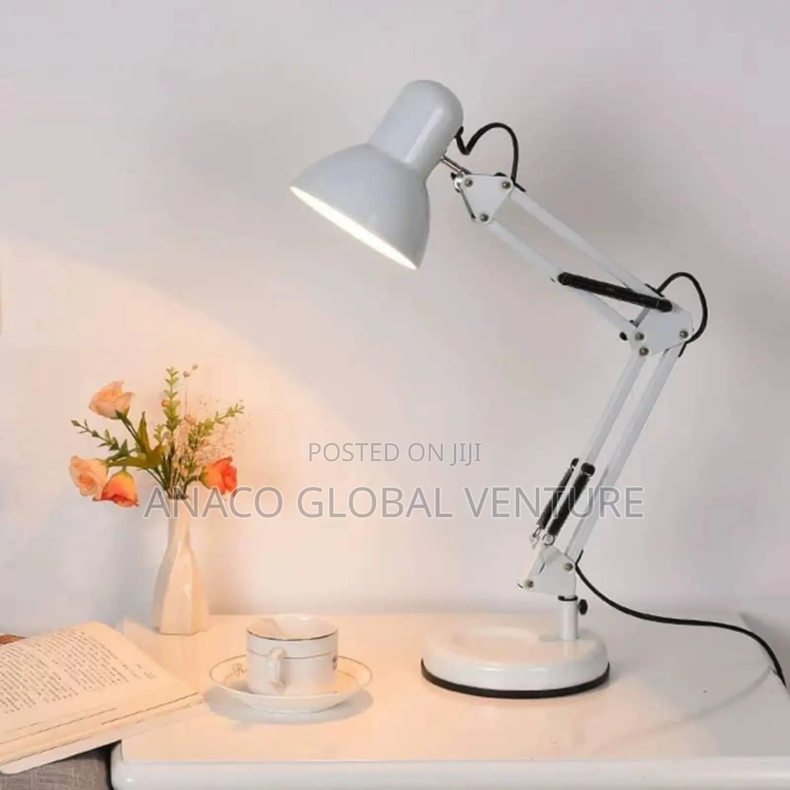 Modern Reading Lamp With Bulb White Body